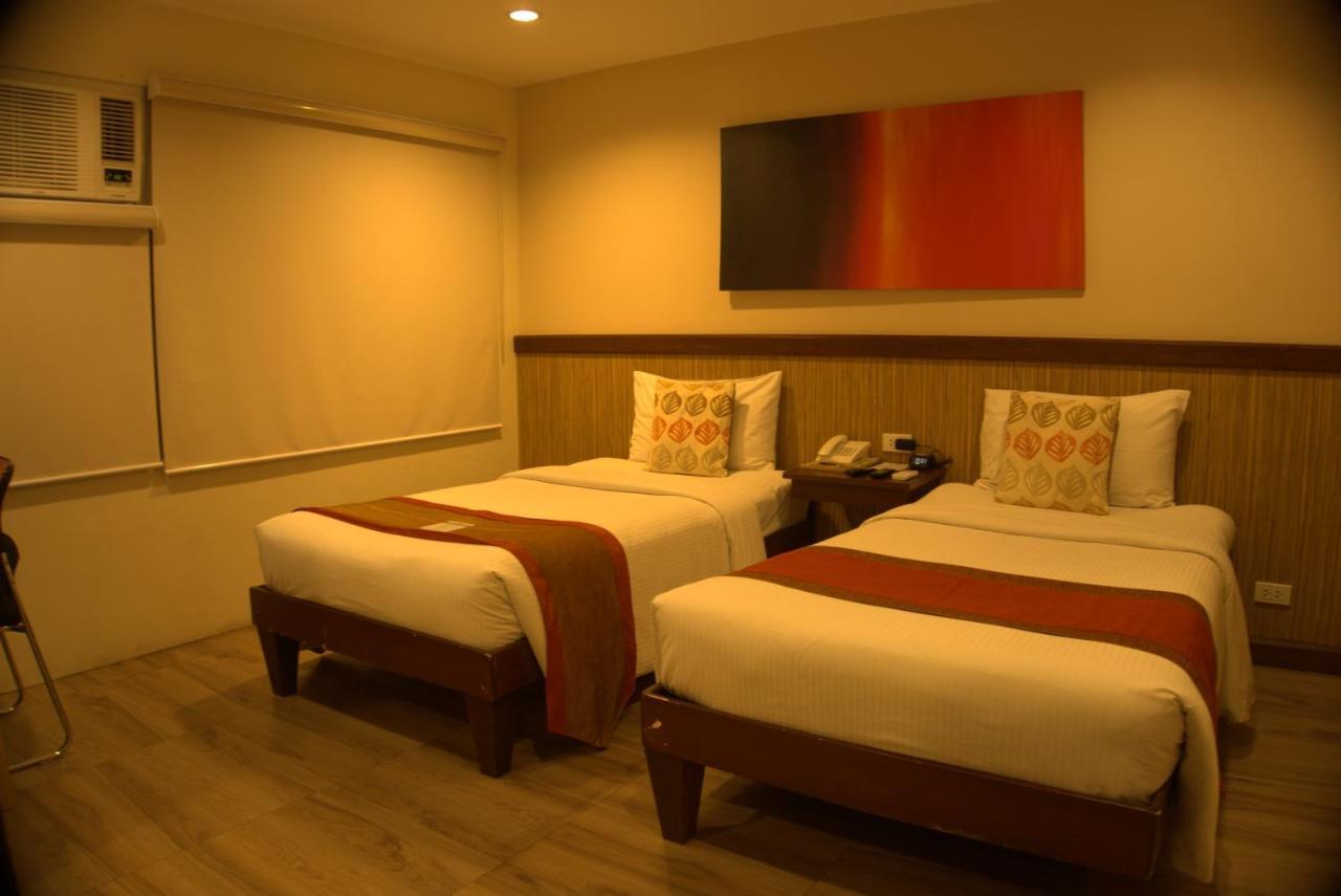 Ns Royal Hotel Cebu Ngoại thất bức ảnh