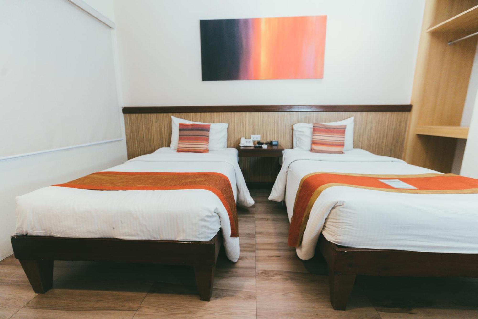 Ns Royal Hotel Cebu Ngoại thất bức ảnh