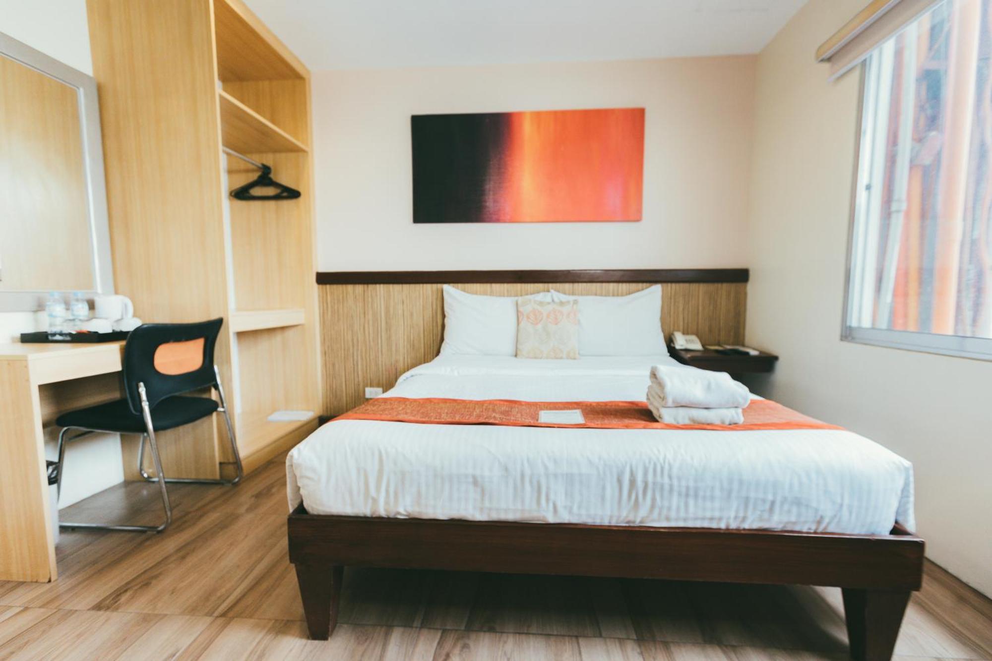 Ns Royal Hotel Cebu Ngoại thất bức ảnh